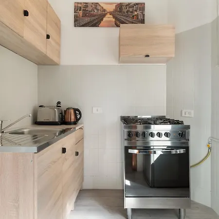 Apartamento Guesthost - Comfy Balcony Navigli Milán