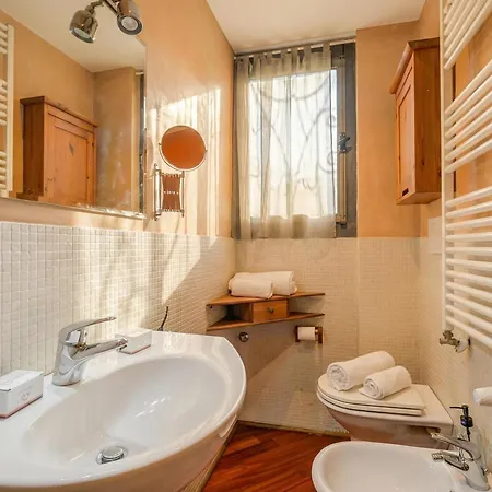 Elegant Loft In Citylife - Wifi - Ac - Happy * Milán