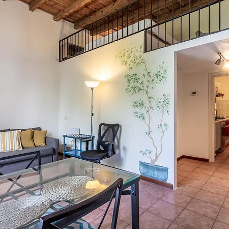 Metro Blu Vetra - Pioppette Apartment