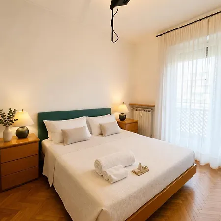 Ampio Di Prestigio 180 Mq Con Triplo Salone Zona Signorile ميلان