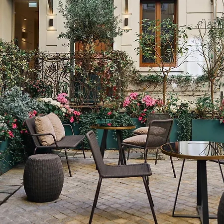 Ariosto Living * ميلان