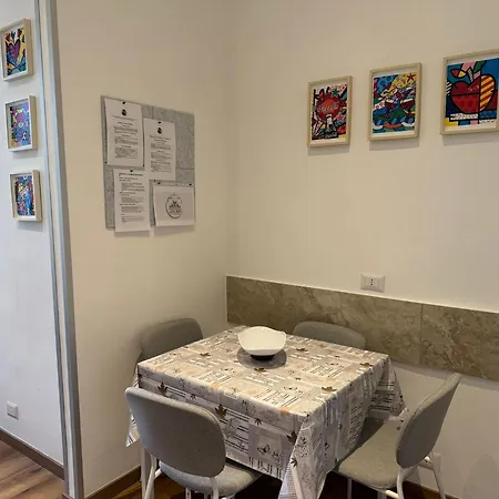 Angolo Di Trivulzio - Center At Your Door Апартаменты