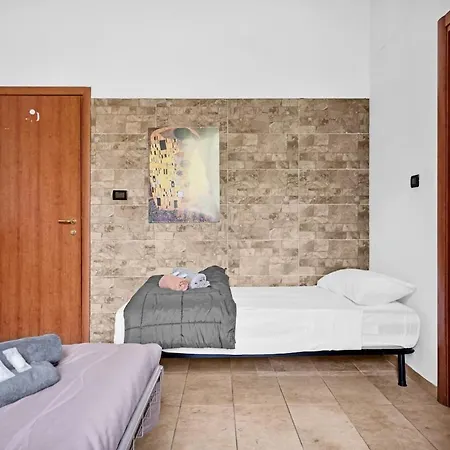 Cerm70 Prada District Spacious With An Artistic Touch شقة ميلان