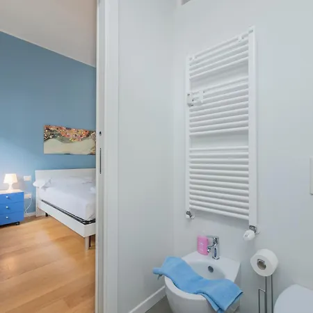 M2 Stylish Within Walking Distance Of The Navigli District Apartment *