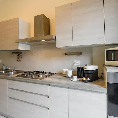 Apartment Tibaldi, 29 - Bright Between Bocconi And Navigli Milan