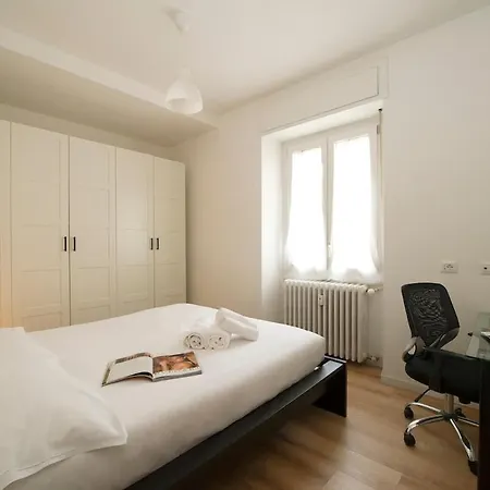 Apartment M4 Tolstoj Bilocale Moderno A 50m Dalla Metro Milan