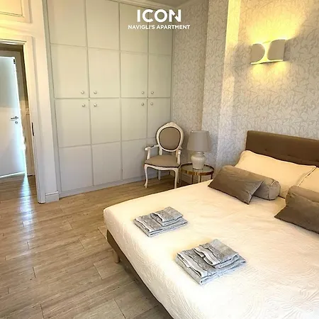 Icon Luxuzy Navigli's With Parking Apartment *