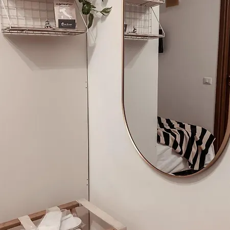 アパート Modern And Quiet Near Porta Venezia Metro