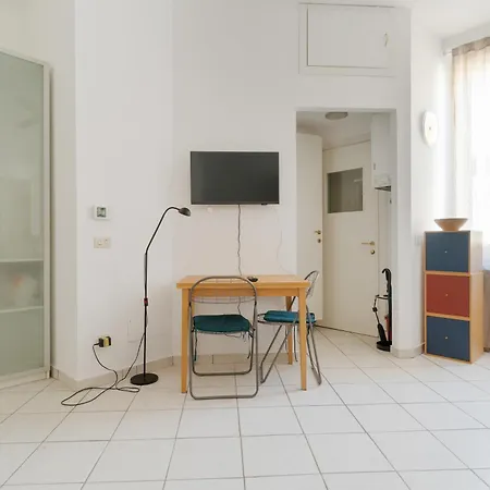 Apartamento Guesthost - Comfy X2 In Navigli District *