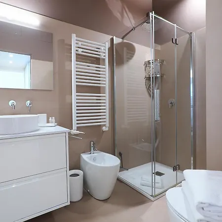 Contempora - Stylish One Bedroom In Garibaldi - Moscova شقة