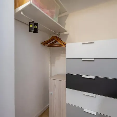 Attico, 1 Gbps Wifi, Ac, Duomo 20 Min Apartment Mailand