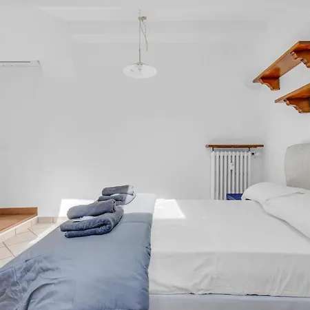 Lejlighed Ponse26 Large Terrace Apartment, *