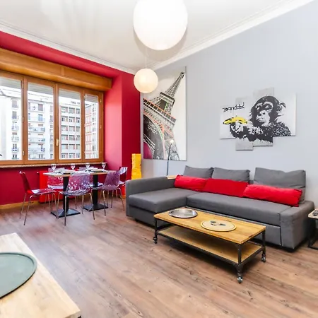 Lejlighed Elegante E Spaziosa Per Gruppi E Famiglie, 2 E 2 Bagni, Nel Cuore Di Milano, Con Affaccio Su Piazza Gramsci *