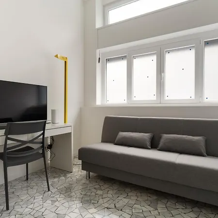 Guesthost - Cozy Flat Near & Grec0 Pirelli Stations * Milaan