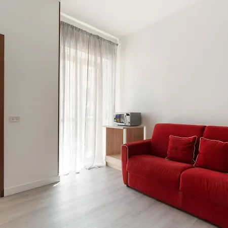 Apartamento Guesthost - Comfy Balcony Navigli