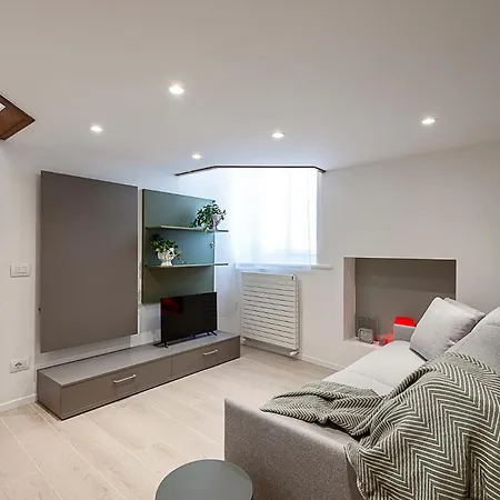Stayeasy Pasteur23 - New Cozy Next To Metro Apartment Milan