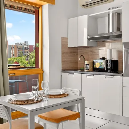 Urban House Romolo Garden View - Navigli 아파트 *