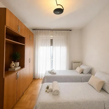 شقة Ampio Di Prestigio 180 Mq Con Triplo Salone Zona Signorile *