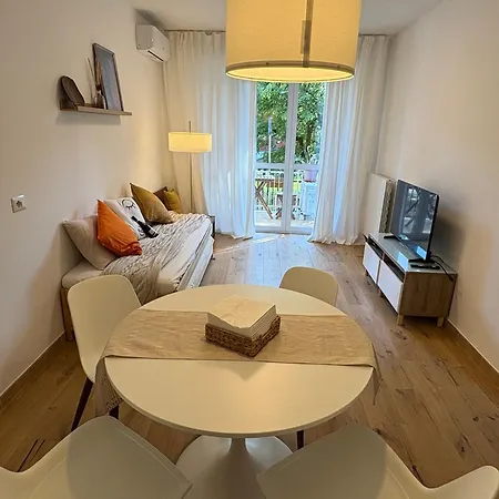 Апартаменты San Siro-duomo-rho Fiera Free Parking And Pet Friendly Near Metro Qt8 And Lotto