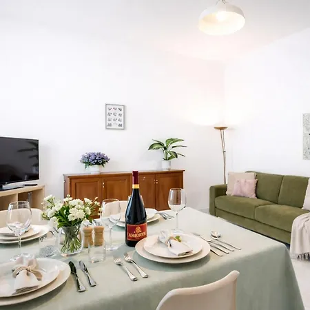 Bilocale Elegante E Luminoso In Via Gallura 公寓 米兰