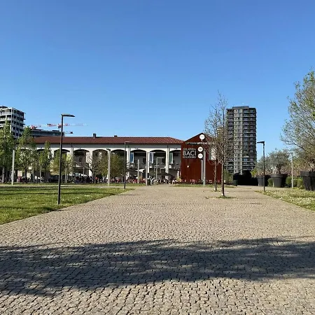 Domus * Mailand