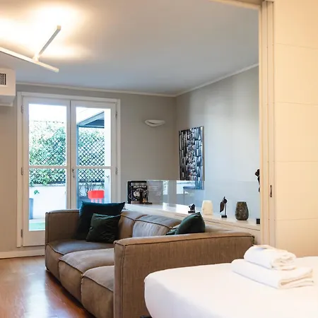 Youhosty - Brera Double Terrace *