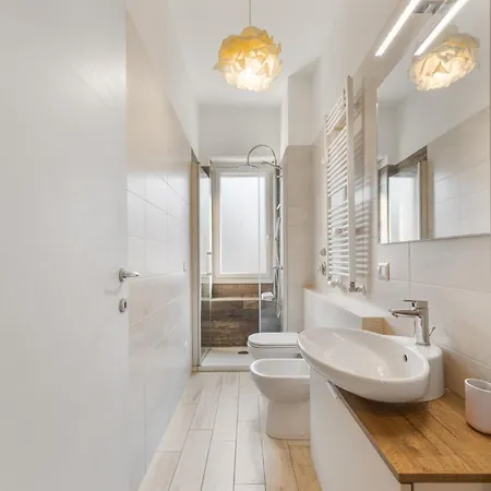 M4 Metro Tolstoj - Cozy With Bathroom - Wifi 公寓 米兰