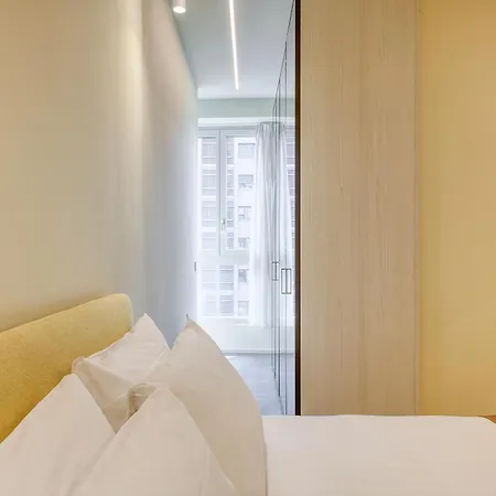 Apartment Royal Centro Turati Mailand