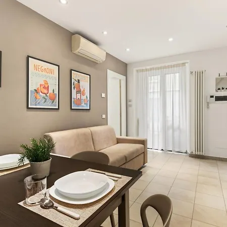 Duomo & St 10 Min, Metro 3 Min, Quiet Apartment *