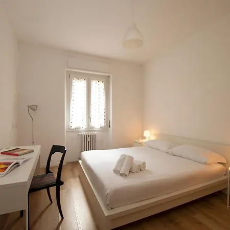 公寓 M4 Tolstoj Ampia Penthouse A 50m Dalla Metro *