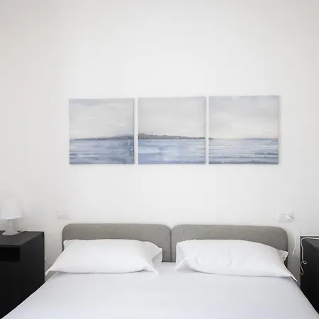 Appartement Splendido Trilocale In Zona Isola *