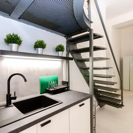 Apartment Bronzetti Mailand