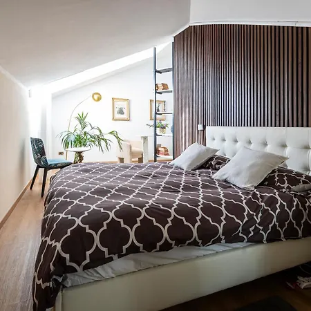 Santa Sofia Penthouses * ميلان
