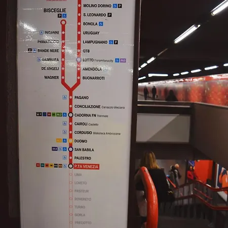 Апартаменты Porta Venezia Bright 3 Mins To Metro *