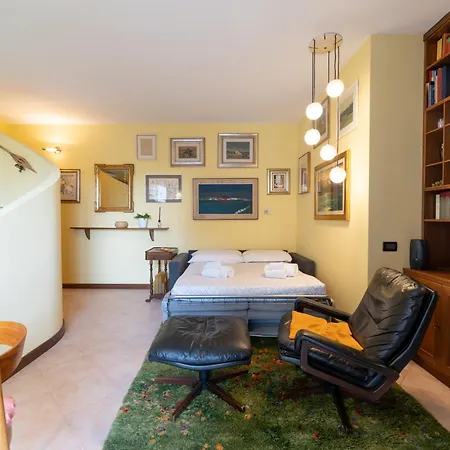 Rho Fiera - San Siro Stadium, Vintage House & Private Garage 公寓