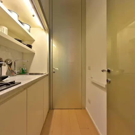 Homeby - The Blueprint Apartment Milan
