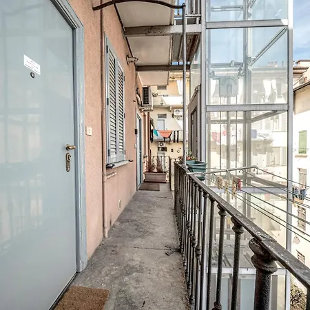 Easylife - - Sciesa 9 - Porta Vittoria * Milano