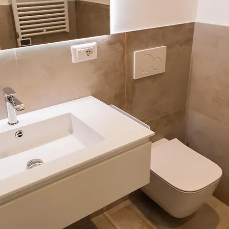 Station - Luxury Apartment