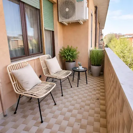 아파트 Casa Adelaide New A