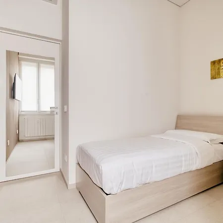 Hostmate - - Viale Corsica - 15 Min From Duomo