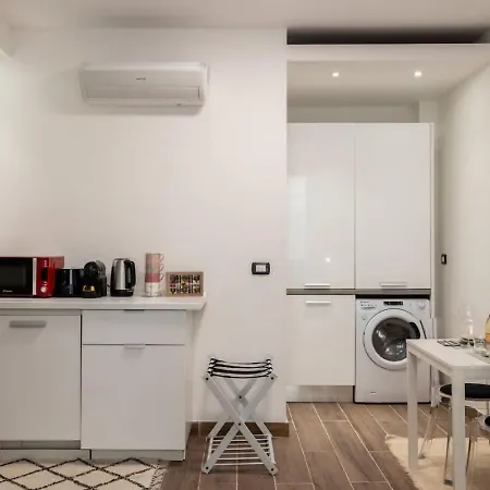 Duomo 10min - Bosco - Metro 4min Apartment *