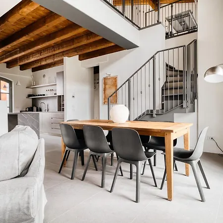 Luxury 5br Retreat Near Navigli Appartamento *