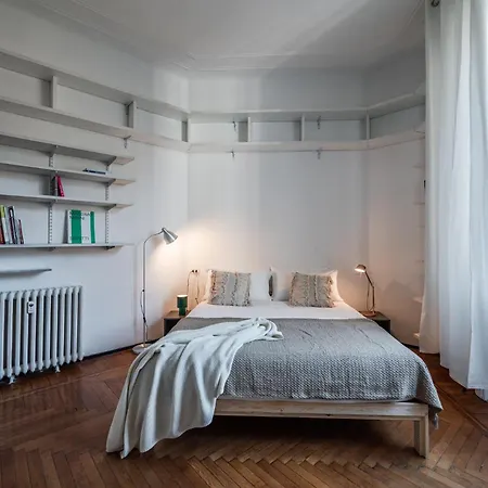 Apartment The Designer's Eye - Monforte San Babila Mailand
