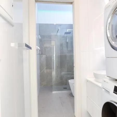 アパート Duomo Modern In Via Torino - Prime Location *
