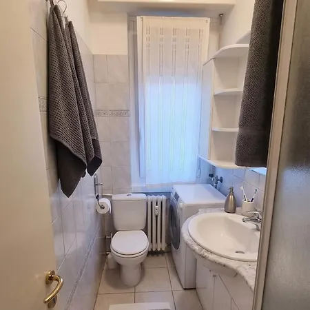 Bilocale Monte Velino * ميلان