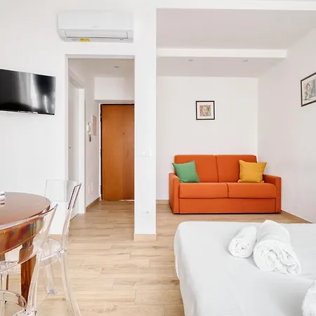 Apartment Domusmi Isola 302