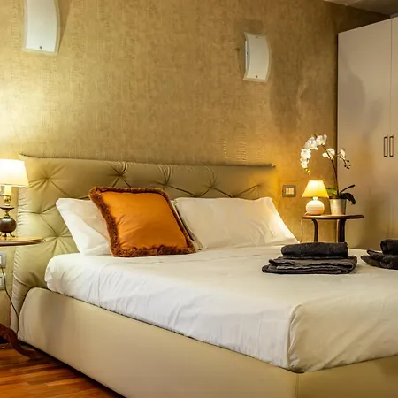 Luxury, Modern & Charming Near Station Milano