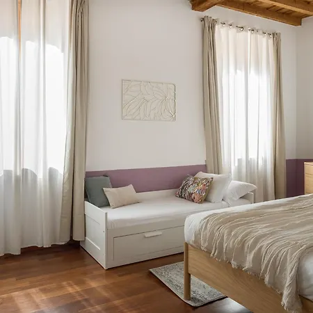 Luxury Candy - Historic Center - Dome - M2 * Milano
