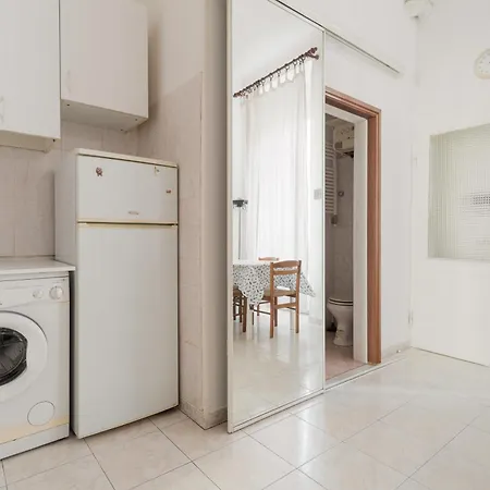 Guesthost - Cozy X2 Porta Romana Appartamento