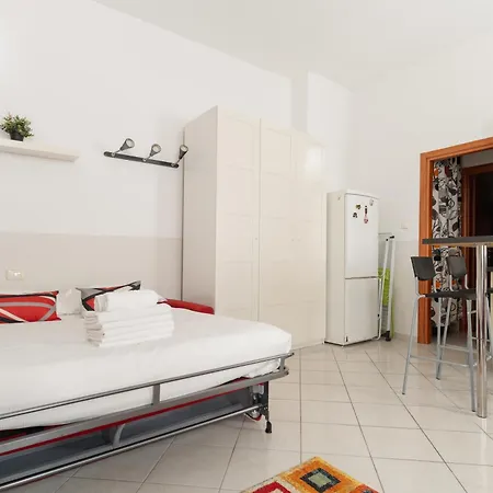 Guesthost - Cozy Pasteur Mm1 Apartment *
